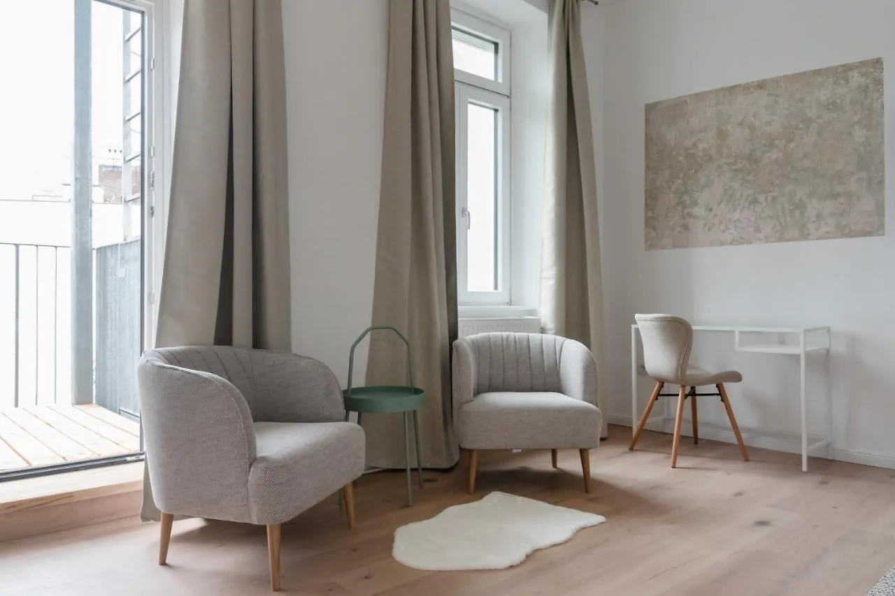Sophienne Apartments Vienne 0*,