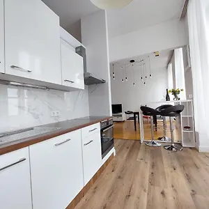 Charm Apartamento