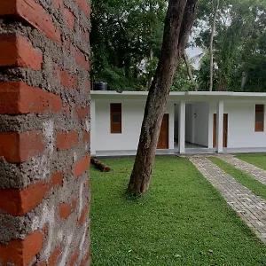  Holiday home Sebastian Transit With Free Shuttle Service To Airport Sri Lanka