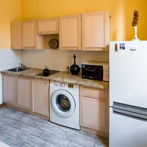 https://romari-lviv-79000-6.hotelslviv.net