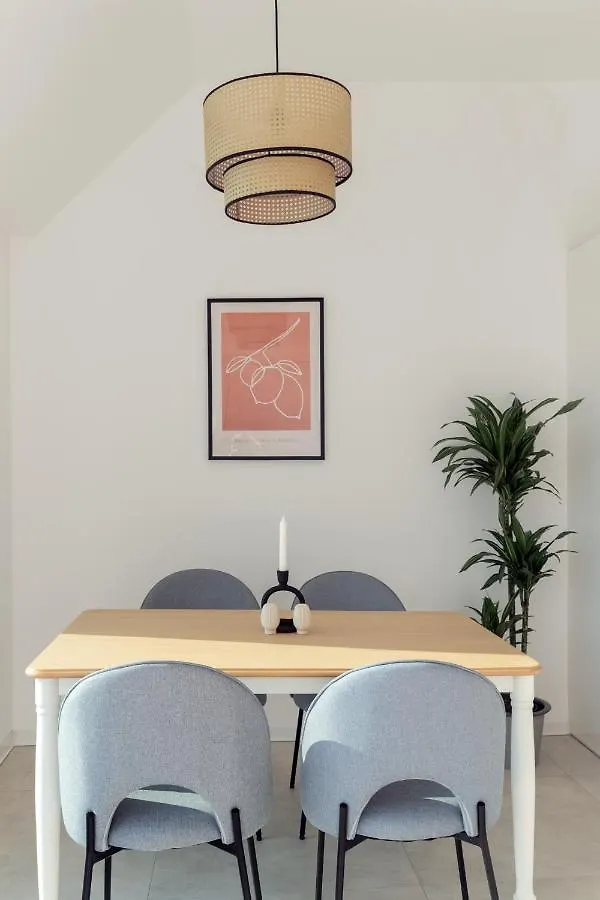 Sophienne Apartments Vienna 0*,  Austria