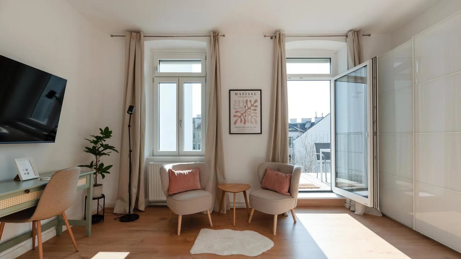 Sophienne Apartments Vienna 0*,